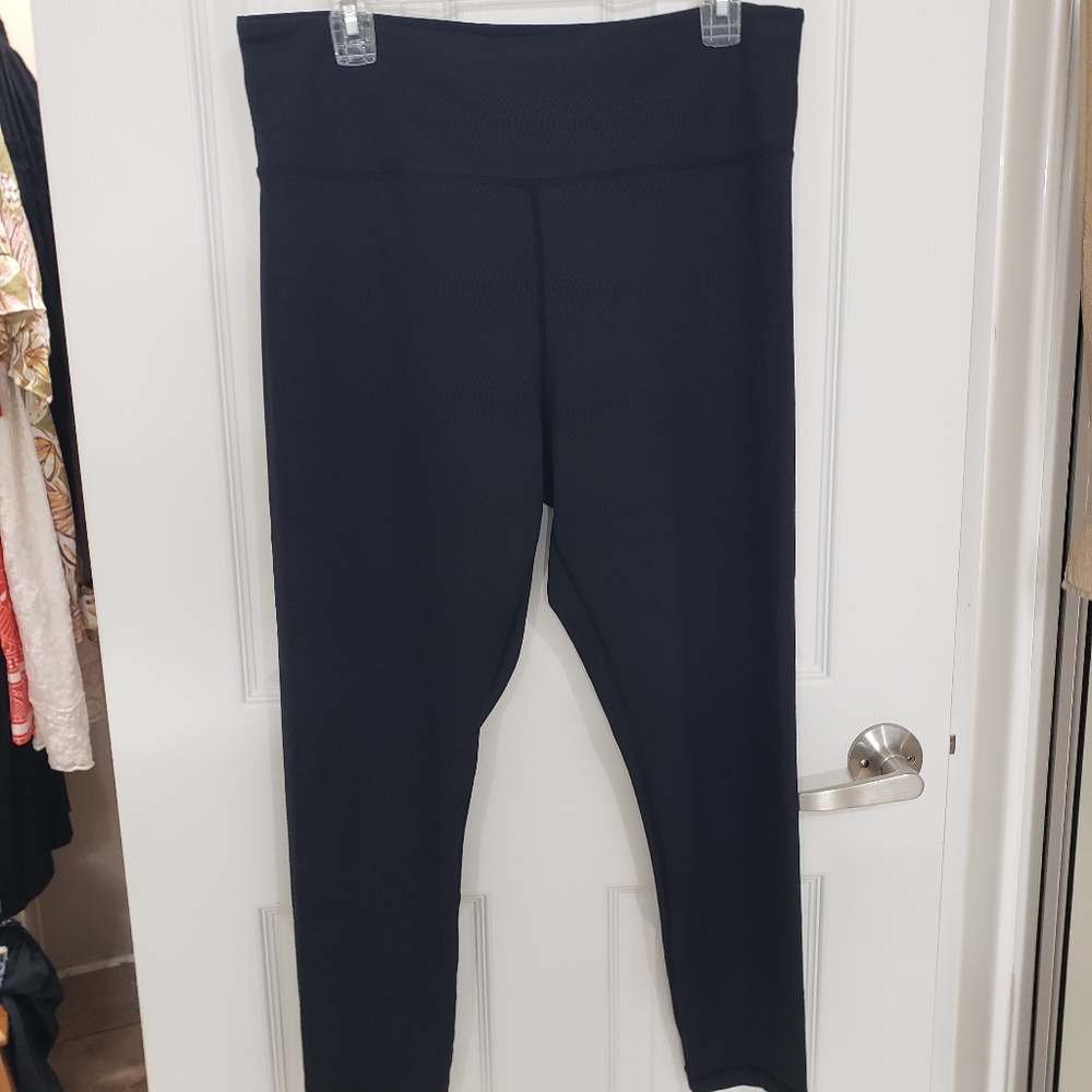 Zyia venom print leggings